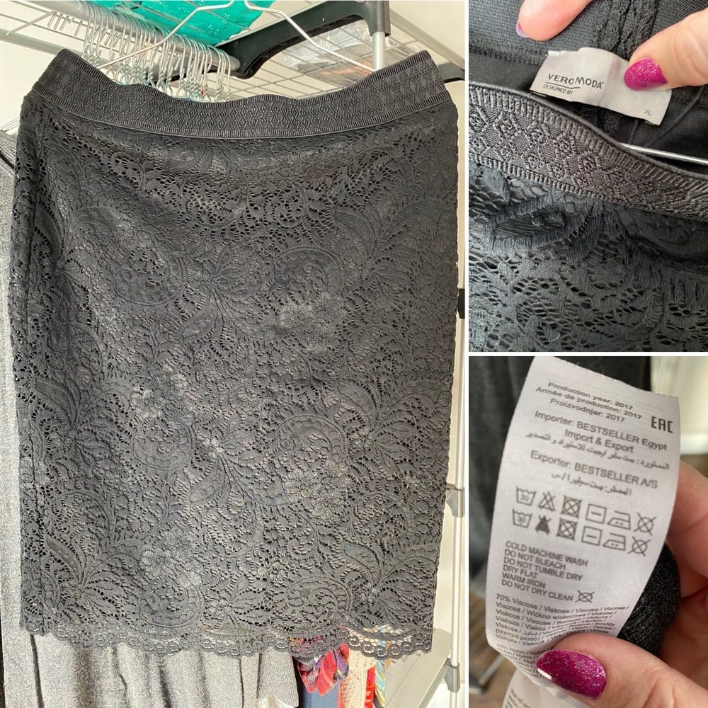 Stretchy Lace Pencil Skirt 🖤